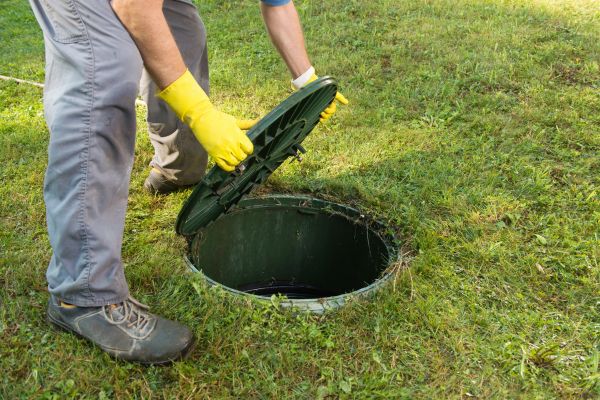 Destaqueos de tuberías limpieza de tanques sépticos limpieza de Trampas de grasa construcción de drenajes y posos sépticos