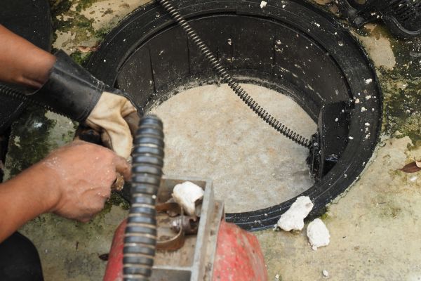Destaqueos de tuberías limpieza de tanques sépticos limpieza de Trampas de grasa construcción de drenajes y posos sépticos