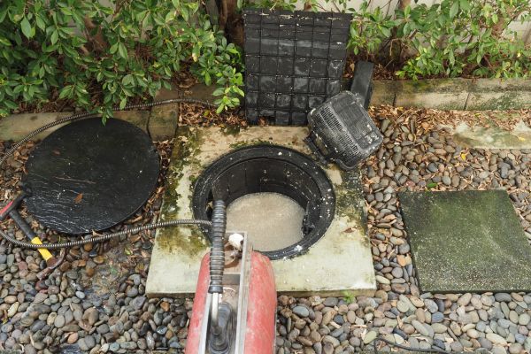 Destaqueos de tuberías limpieza de tanques sépticos limpieza de Trampas de grasa construcción de drenajes y posos sépticos